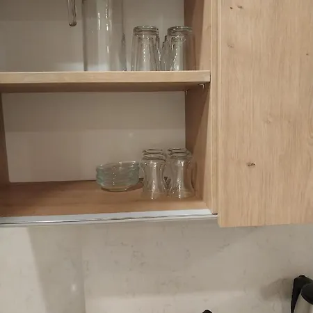 Brand Fully Furnished 1 1 Near Vadi Mall Apartment *